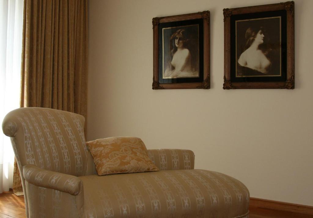 查莱特冯特诺瓦酒店 阿尔科巴萨 客房 照片